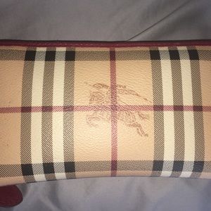 Burberry wallet